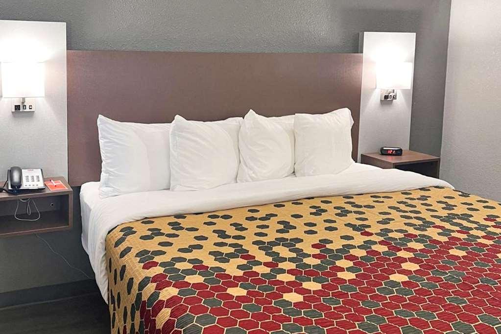 Econo Lodge Portage Szoba fotó